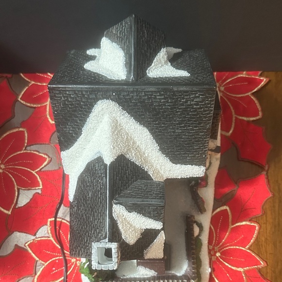 St. Nicholas Square SNS Veterinary Hospital 2011 - Picture 12 of 17